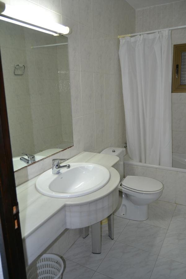 Apartamentos Isabel Playa Migjorn Εξωτερικό φωτογραφία